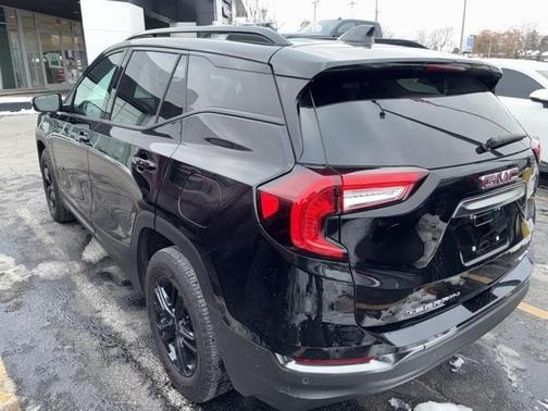 2022 GMC Terrain AT4