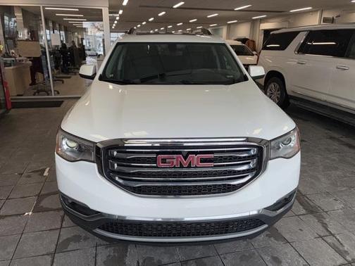 2018 GMC Acadia SLE-2