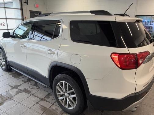 2018 GMC Acadia SLE-2