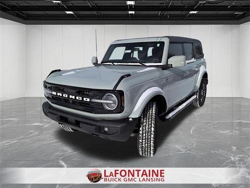 2024 Ford Bronco Outer Banks
