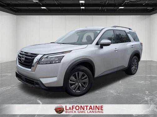 Brilliant Silver Metallic 2025 Nissan Pathfinder SV FWD