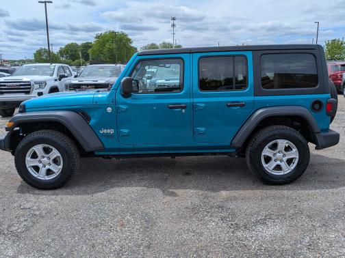 Bikini Pearlcoat 2020 Jeep Wrangler Unlimited Sport S 4x4