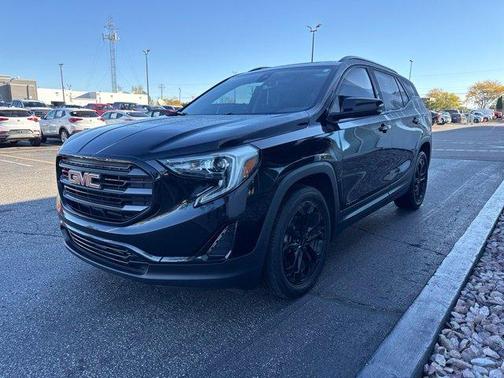 Ebony Twilight Metallic 2020 GMC Terrain SLE