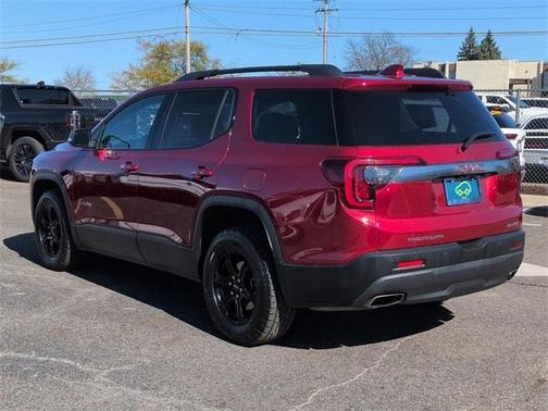 2023 GMC Acadia AT4