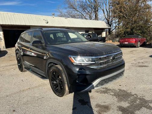 2023 Volkswagen Atlas 3.6L SE w/Technology