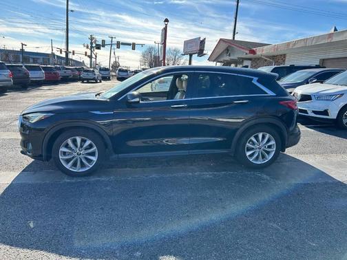 2019 INFINITI QX50 ESSENTIAL
