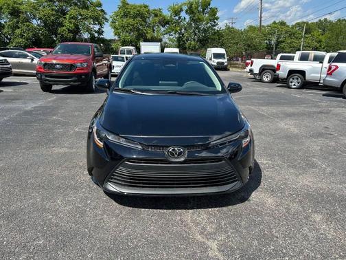 Black 2025 Toyota Corolla LE