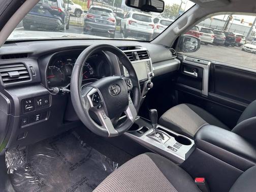 2020 Toyota 4Runner SR5