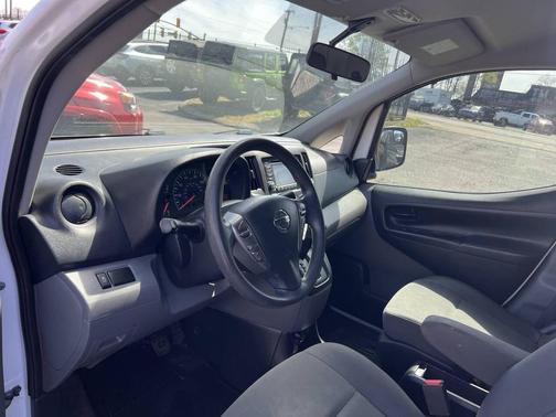 2018 Nissan NV200 S