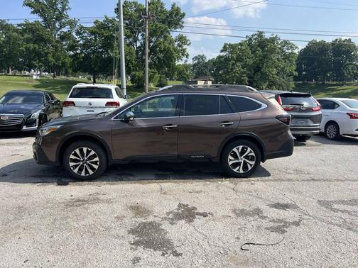 2021 Subaru Outback Touring