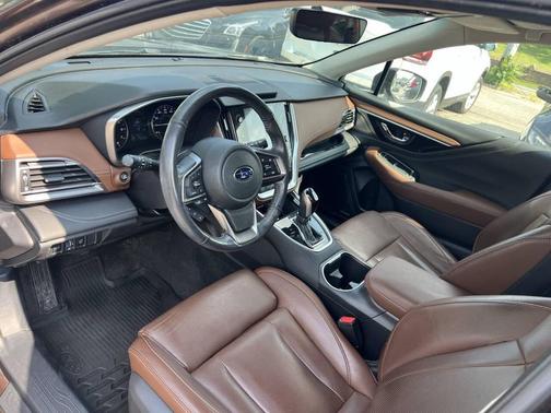 2021 Subaru Outback Touring