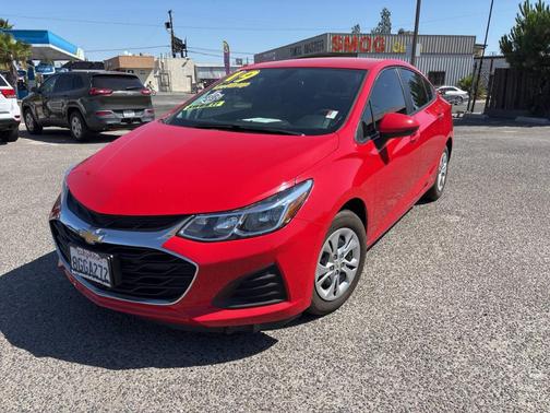 Red 2019 Chevrolet Cruze LS