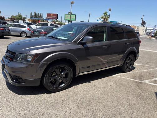 2019 Dodge Journey Crossroad