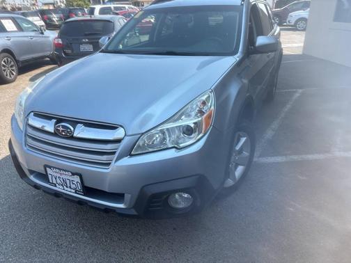 2014 Subaru Outback 2.5i Premium