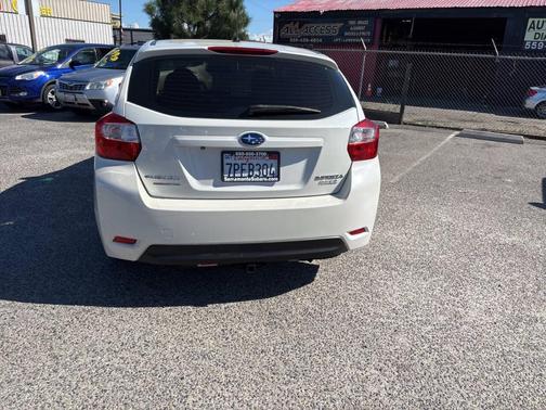 2015 Subaru Impreza 2.0i Premium