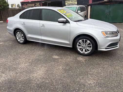 2015 Volkswagen Jetta 1.8T SE