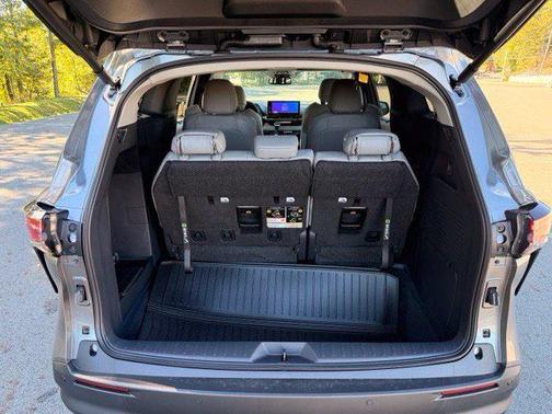 Heavy Metal 2026 Toyota Sienna XLE
