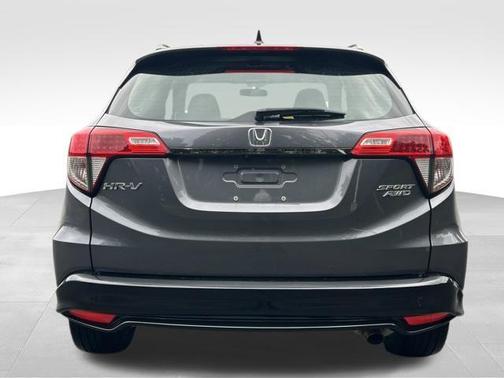 Modern Steel Metallic 2019 Honda HR-V Sport