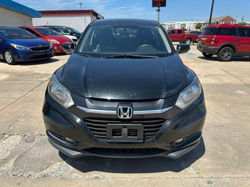 Crystal Black Pearl 2016 Honda HR-V EX