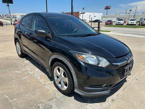 Crystal Black Pearl 2016 Honda HR-V EX