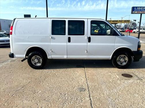 2022 Chevrolet Express 2500 RWD 2500 Regular Wheelbase WT