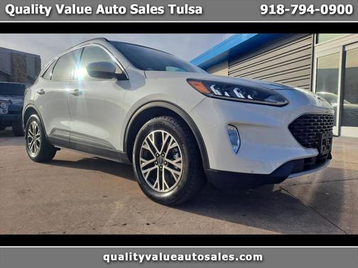 2020 Ford Escape SEL