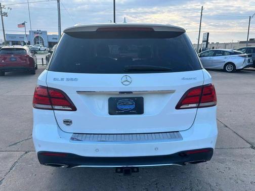 White 2017 Mercedes-Benz GLE 350 4MATIC
