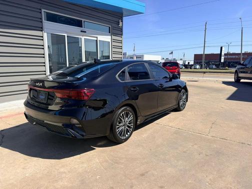 Aurora Black 2023 Kia Forte GT-Line