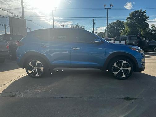 2017 Hyundai TUCSON Limited