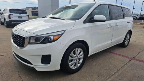 Clear White 2017 Kia Sedona LX