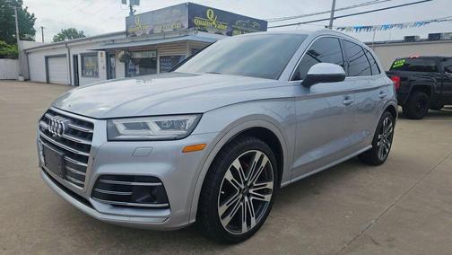 Florett Silver Metallic 2018 Audi SQ5 3.0T Prestige