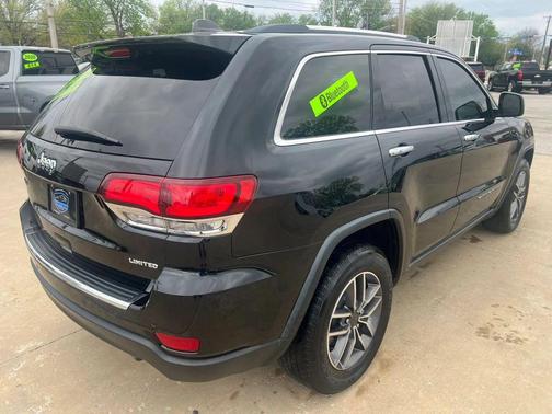 Black 2020 Jeep Grand Cherokee Limited