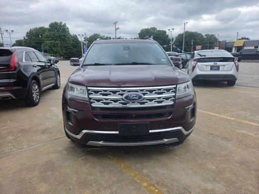 Burgundy 2018 Ford Explorer Limited