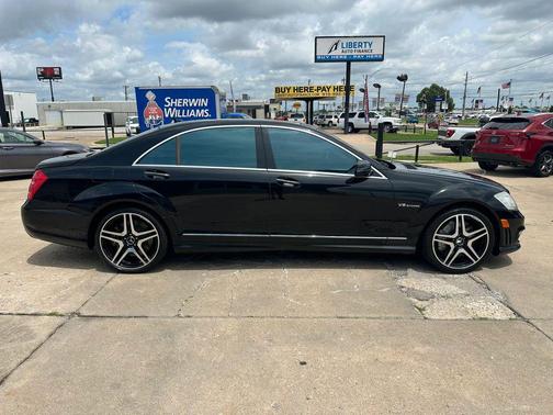 Black 2011 Mercedes-Benz S-Class S 63 AMG Sedan 4D