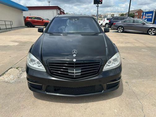 Black 2011 Mercedes-Benz S-Class S 63 AMG Sedan 4D