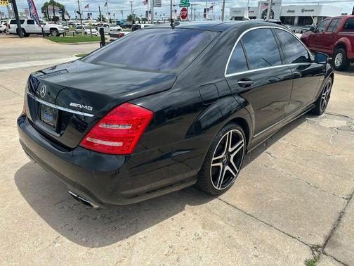 Black 2011 Mercedes-Benz S-Class S 63 AMG Sedan 4D