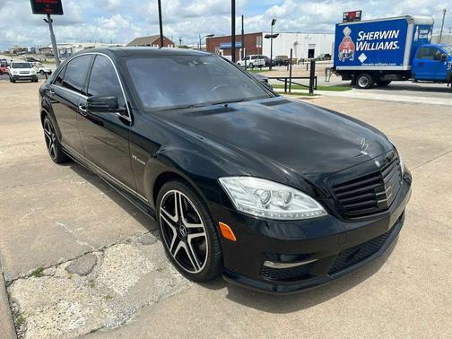 Black 2011 Mercedes-Benz S-Class S 63 AMG Sedan 4D
