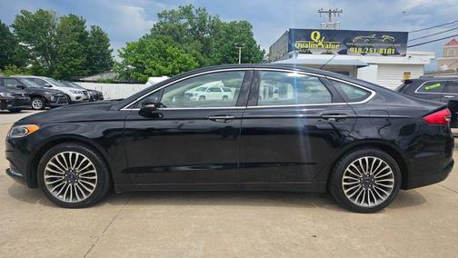 Shadow Black 2018 Ford Fusion SE
