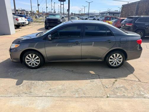 Magnetic Gray Metallic 2012 Toyota Corolla LE