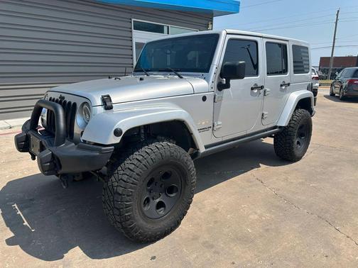 Silver 2012 Jeep Wrangler Unlimited Sahara