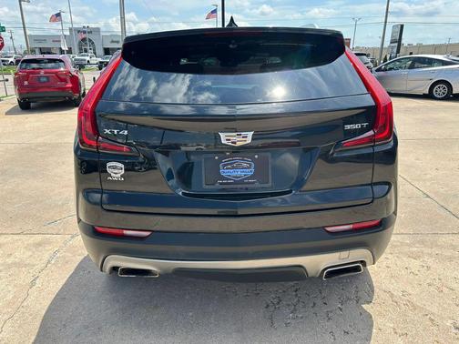 Stellar Black Metallic 2022 Cadillac XT4 Sport