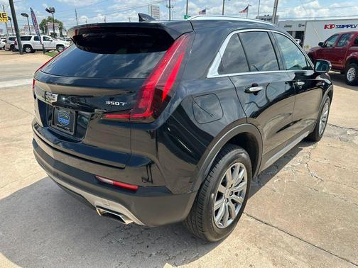 Stellar Black Metallic 2022 Cadillac XT4 Sport