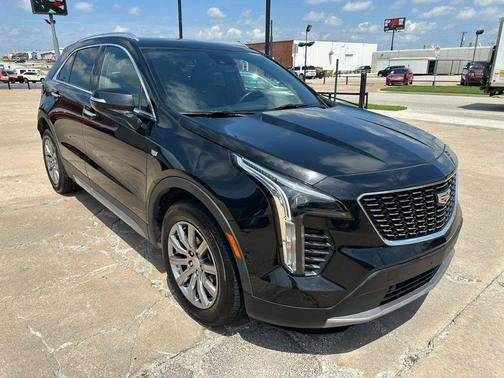 Stellar Black Metallic 2022 Cadillac XT4 Sport
