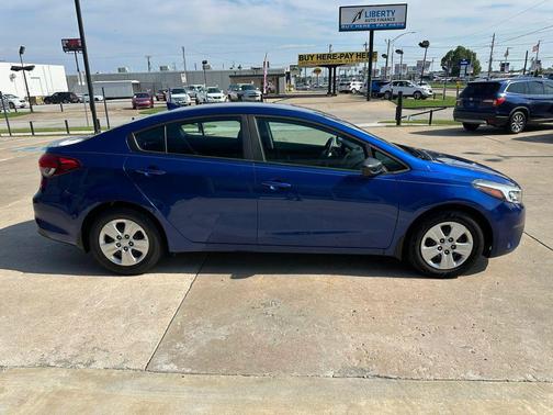 Deep Sea Blue 2017 Kia Forte LX