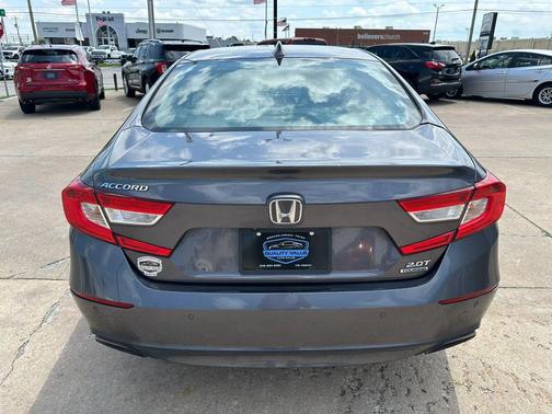 Modern Steel Metallic 2019 Honda Accord Touring 2.0T