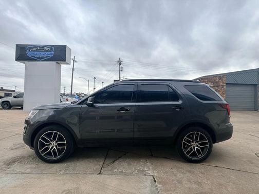 2019 Ford Explorer Sport