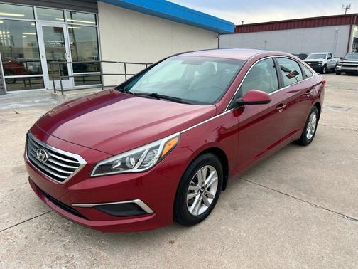 2016 Hyundai SONATA SE