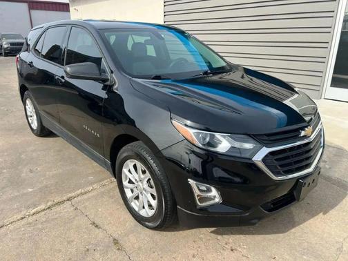 Mosaic Black Metallic 2018 Chevrolet Equinox LS
