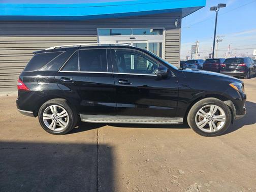 2015 Mercedes-Benz M-Class 4MATIC