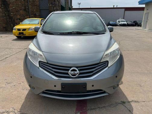 Brilliant Silver Metallic 2014 Nissan Versa Note SV